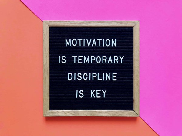 Le rôle psychologique de l'entraîneur personnel dans la motivation et le dépassement de soi